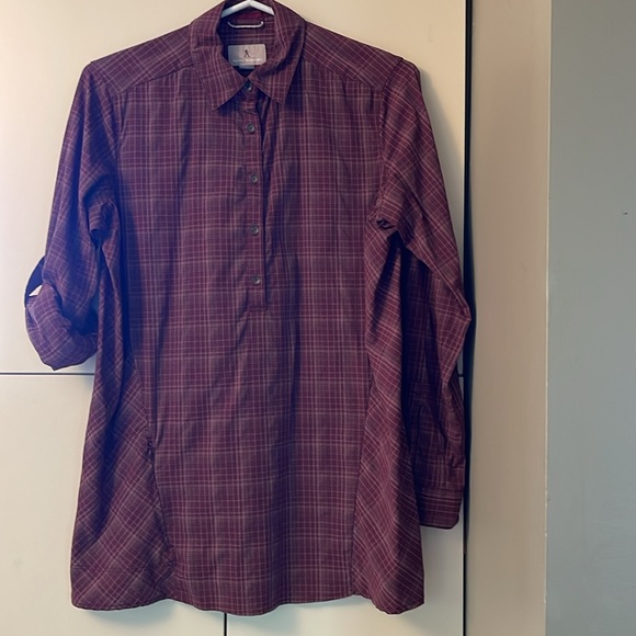 Royal Robbins,burgundy,length,quick dry,stretch,travel,mesh lined zip pocket,EUC - Picture 2 of 12